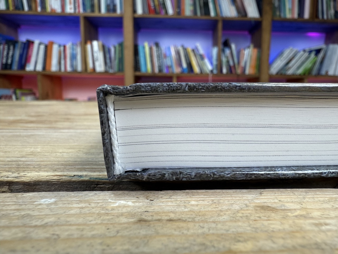 Hardcover gelijmd gebrocheerd